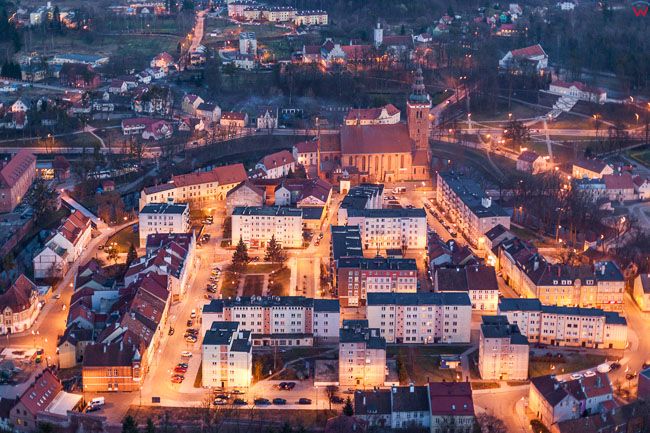 Lidzbark Warm. dn. 06.04.2016 r. Wieczorowa panorama miasta widoczna od strony SW. EU, Pl, warm-maz. Lotnicze.